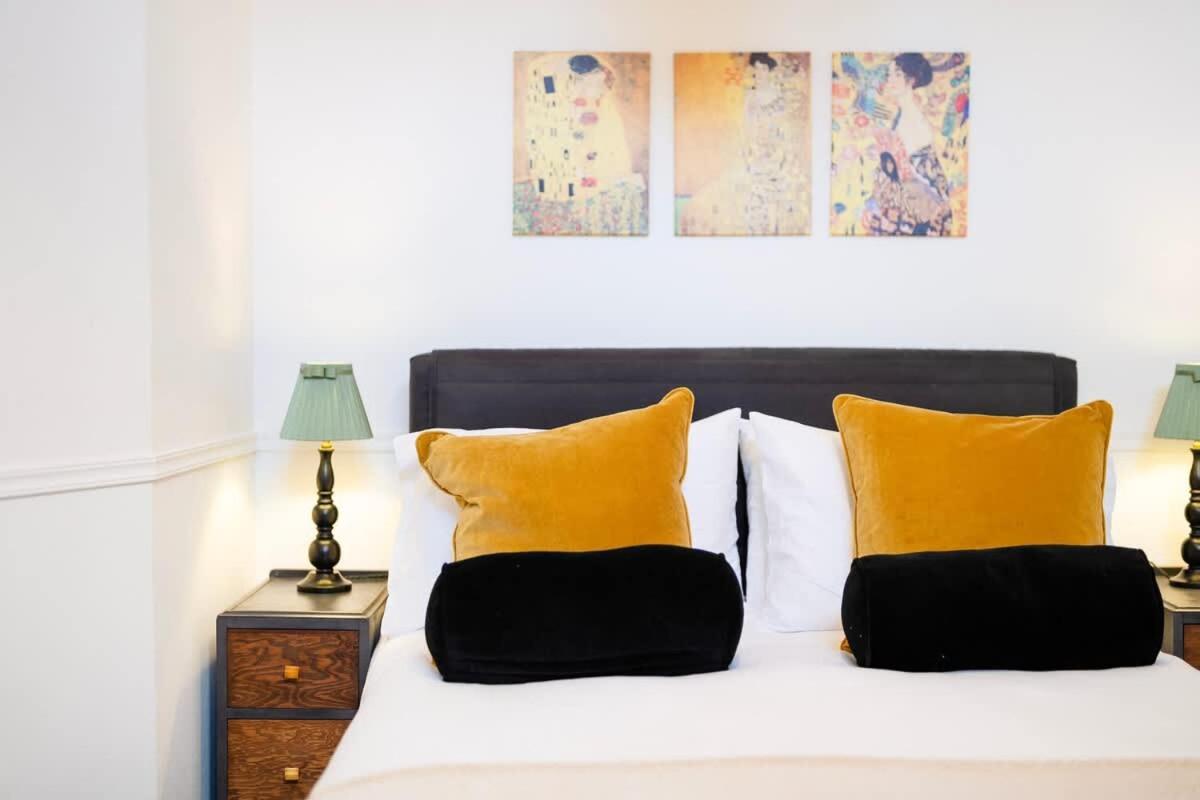 Spacious And Quiet Ground Floor Flat Бристол Екстериор снимка