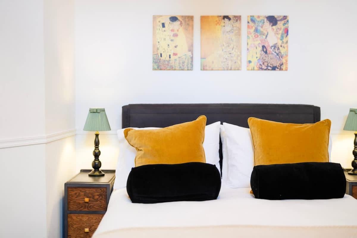Spacious And Quiet Ground Floor Flat Бристол Екстериор снимка