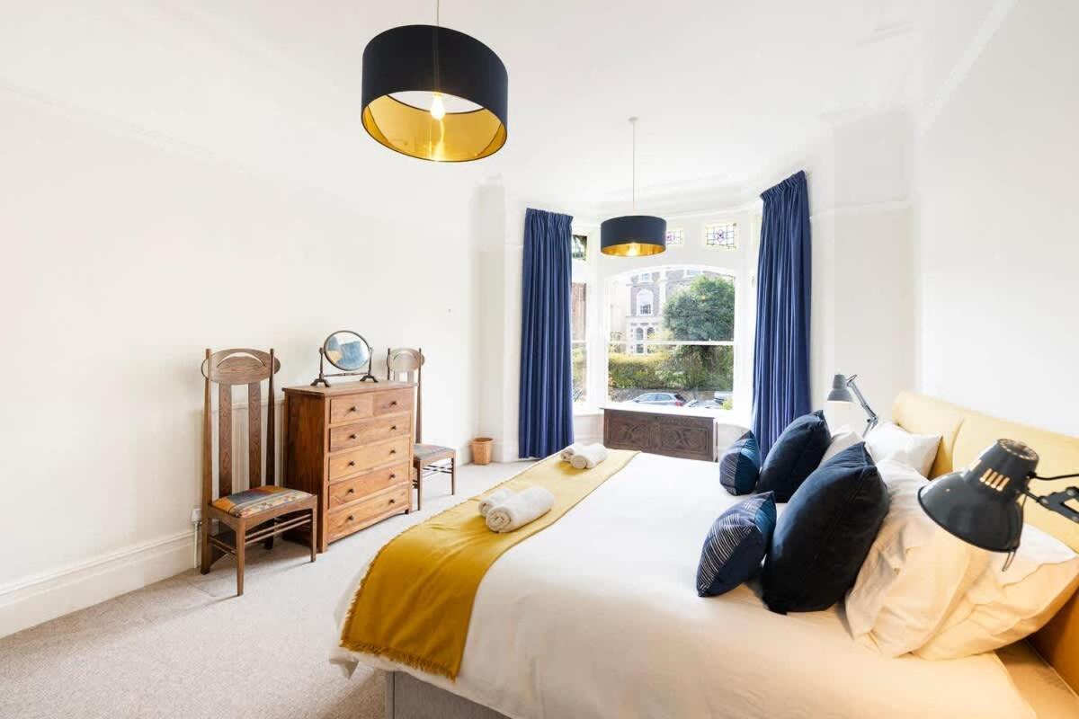 Spacious And Quiet Ground Floor Flat Бристол Екстериор снимка