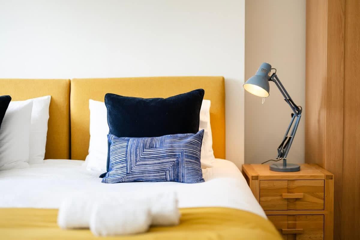 Spacious And Quiet Ground Floor Flat Бристол Екстериор снимка