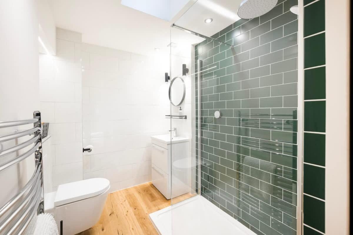 Spacious And Quiet Ground Floor Flat Бристол Екстериор снимка