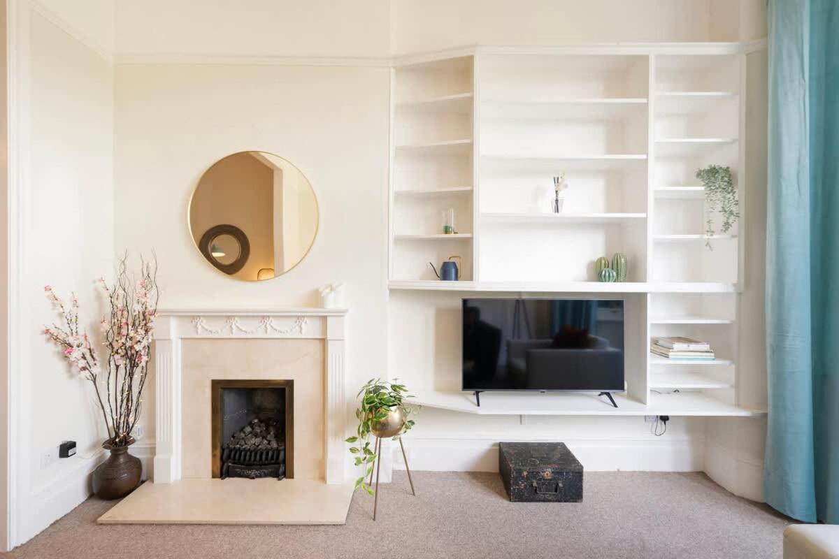 Spacious And Quiet Ground Floor Flat Бристол Екстериор снимка