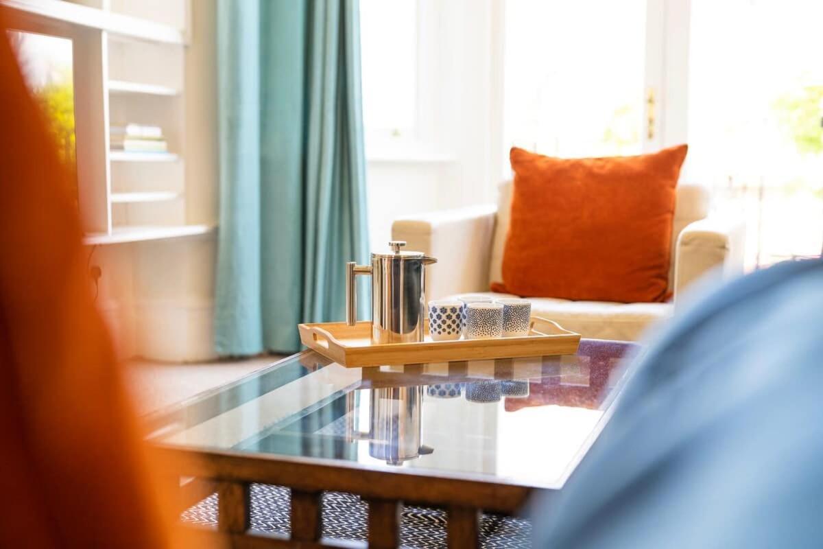 Spacious And Quiet Ground Floor Flat Бристол Екстериор снимка